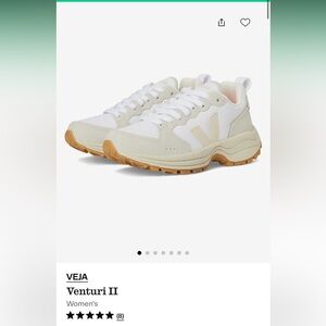 Veja Women’s Cream Venturi Sneakers